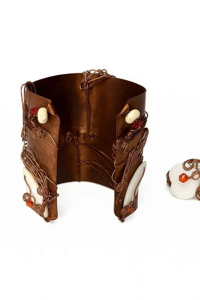 Copper Cuff bracelet  Mother of Pearl & Swarovski